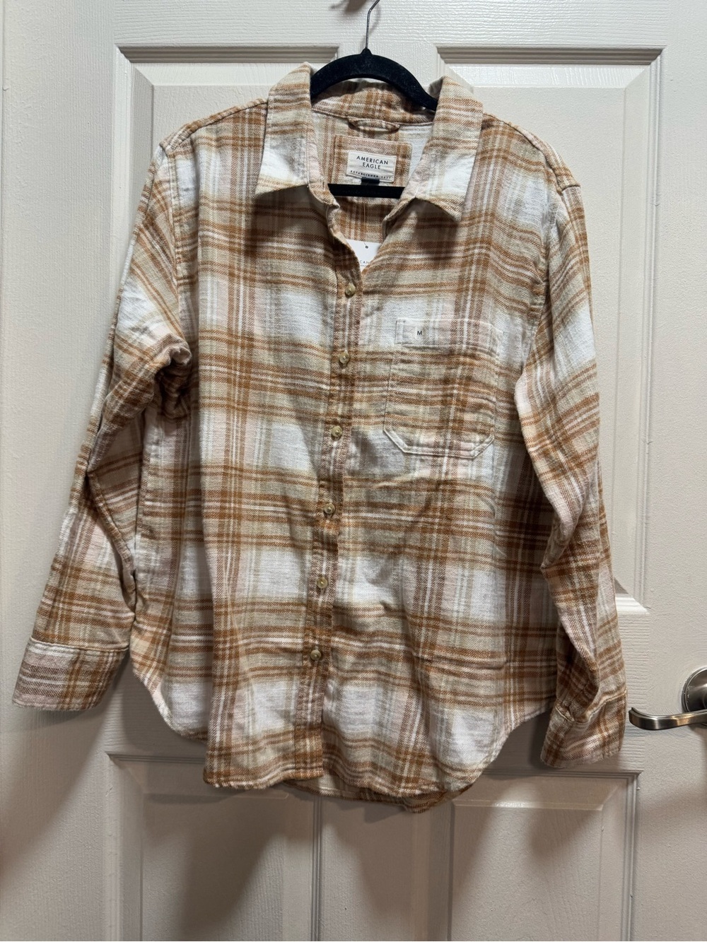 American Eagle Beige and White Plaid Button-Front Shirt size M